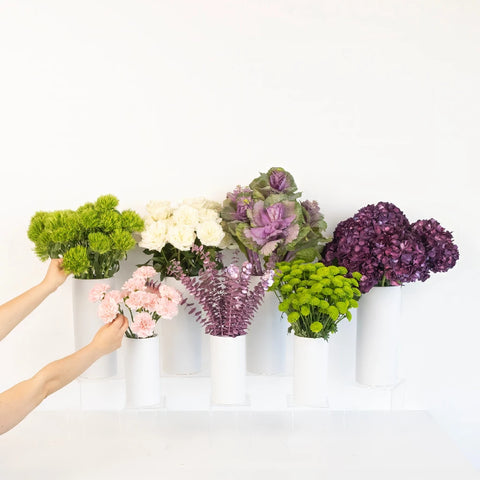Aura Beauty Bouquet Bar Flower Kit Close Up - Image