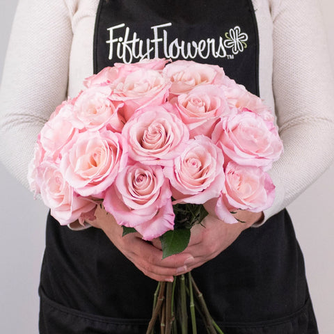 Light Pink Valentines Day Rose Special Vase - Image