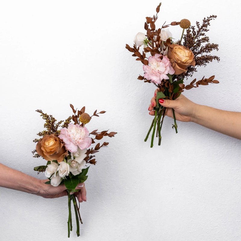 Mocha Brown Bouquet Bar Flower Kit Hand - Image