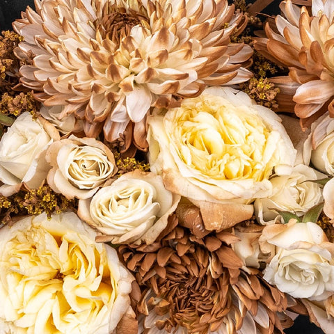 Mocha Mousse Diy Flower Kit Close Up - Image