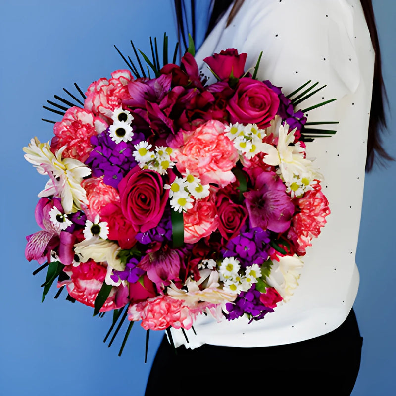 Berries and Cream Flower Centerpieces