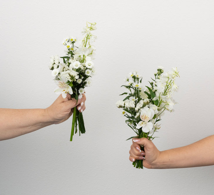 Pure Magic Bouquet Bar Flower Kit Vase - Image