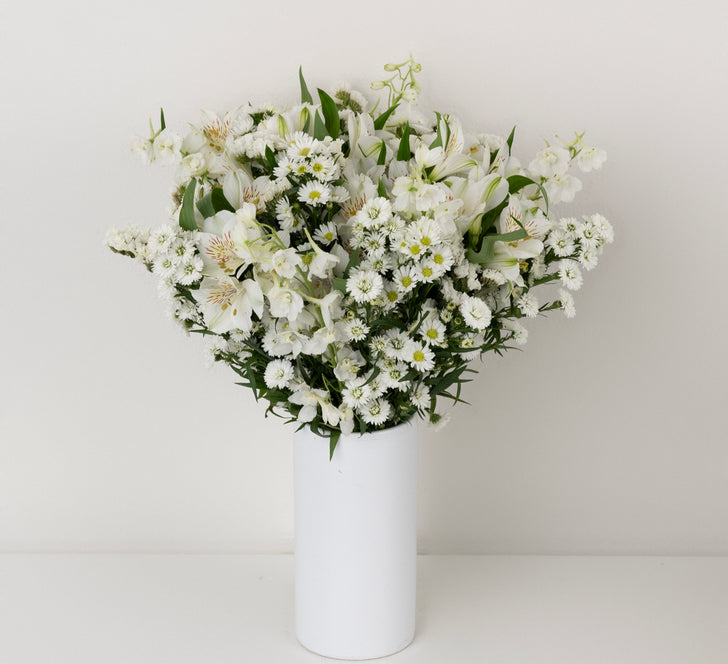 Pure Magic Flower Bouquet Vase - Image