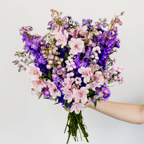 Purple Magic Flower Bouquet Hand - Image