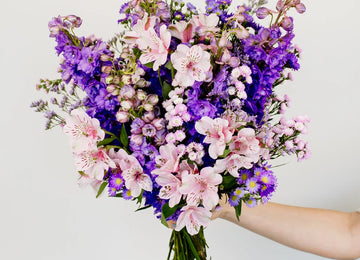 Purple Magic Flower Bouquet Hand - Image