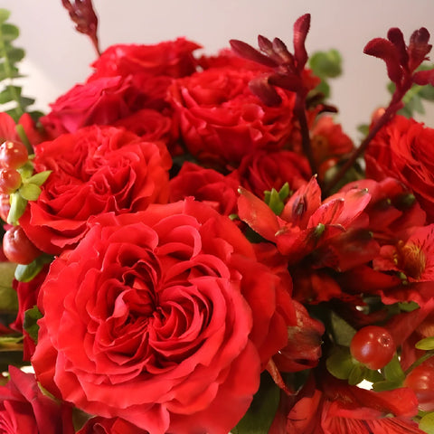 Red Alstroemeria Day Bouquet Close Up - Image
