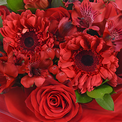 Monochromatic Red Bouquetta Centerpieces