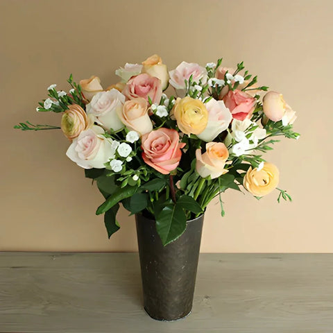 Save The Bouquet Makers Peach Centerpiece Vase - Image