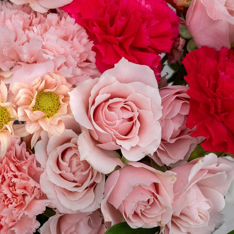 Shades Of Pink Diy Flower Kit Recipe - Image