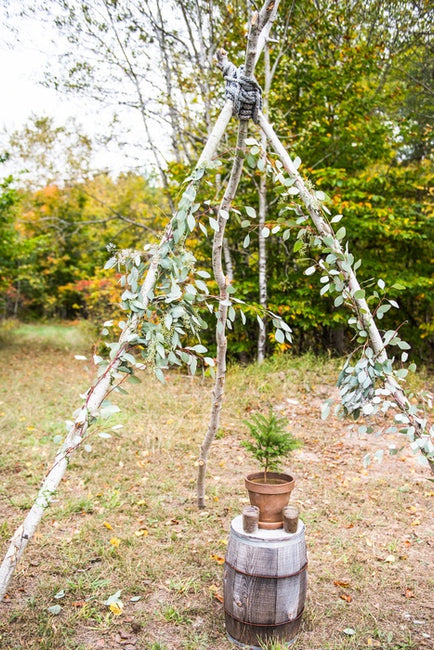 Bold Wildflower Wedding