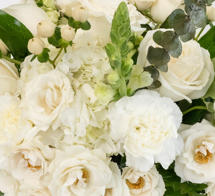 Snow White Flower Bouquet Stem - Image