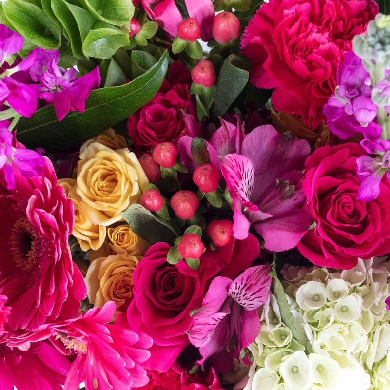 Splash Of Color Centerpiece Close Up - Image