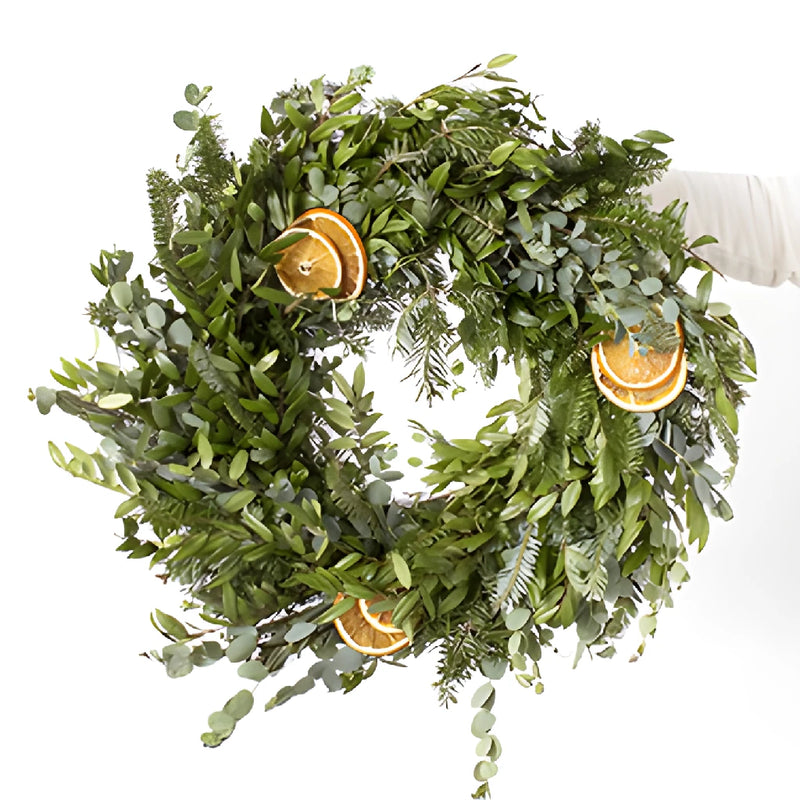 Sunny in Florida Greenery wreath close up