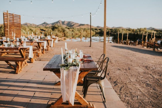 Trendy Minimalist Desert Wedding