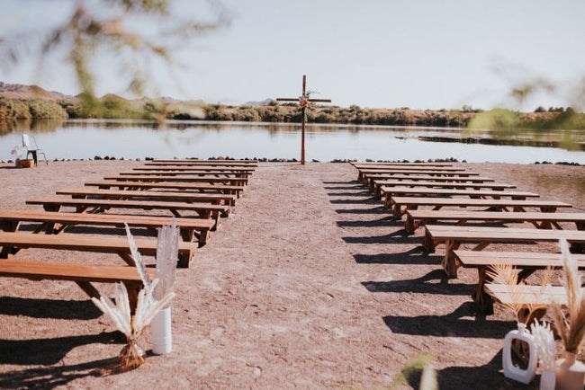 Trendy Minimalist Desert Wedding