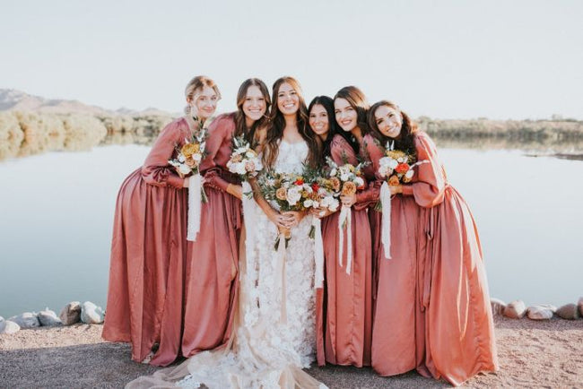 Trendy Minimalist Desert Wedding