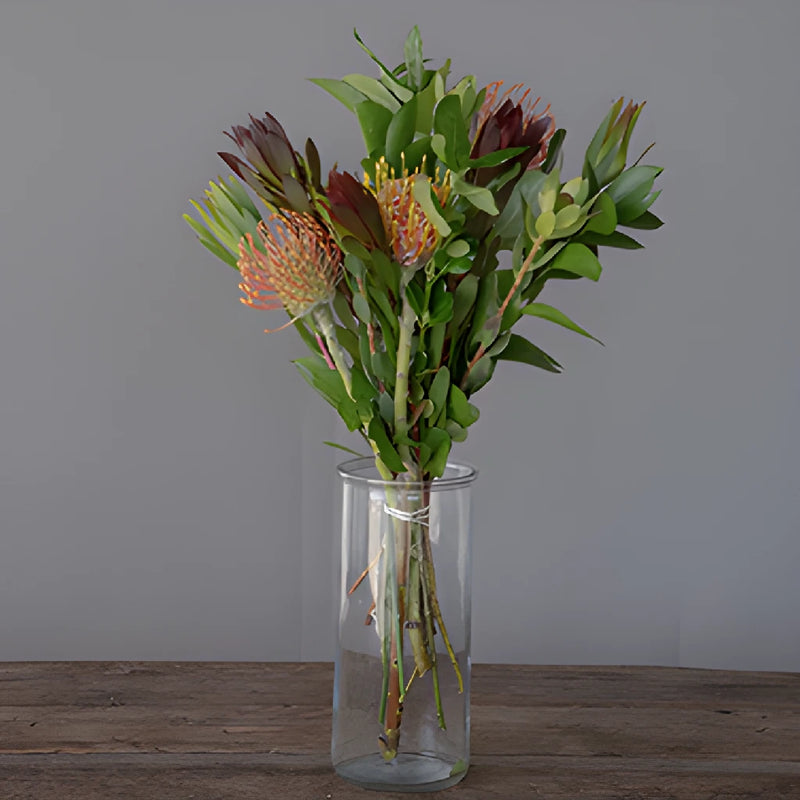 Veld Tropical Wholesale DIY Flower Kit In a Hand