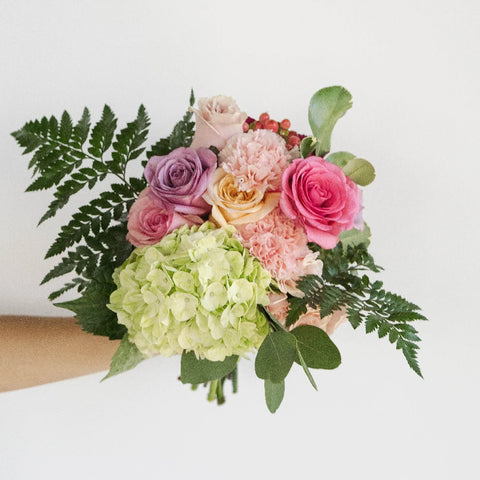 Wedding Centerpiece Sweet And Simple Vase - Image