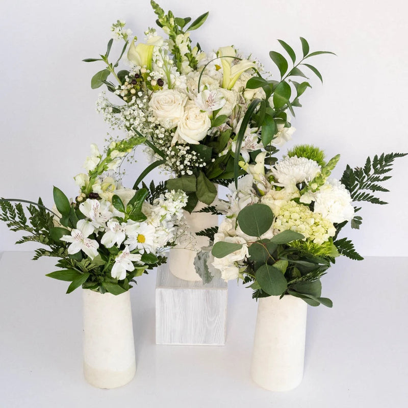 Wedding Decor Fresh White Flowers Vase - Image