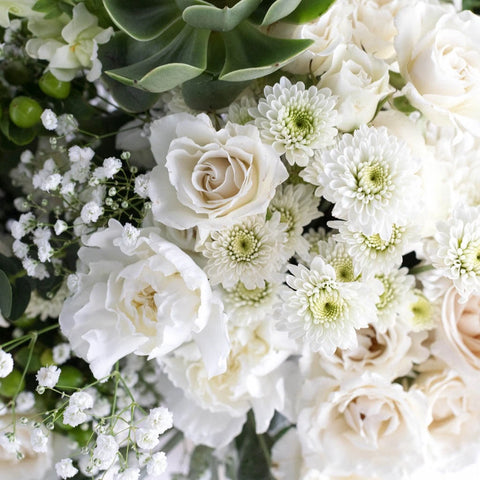 White Wedding Table Decoration Close Up - Image