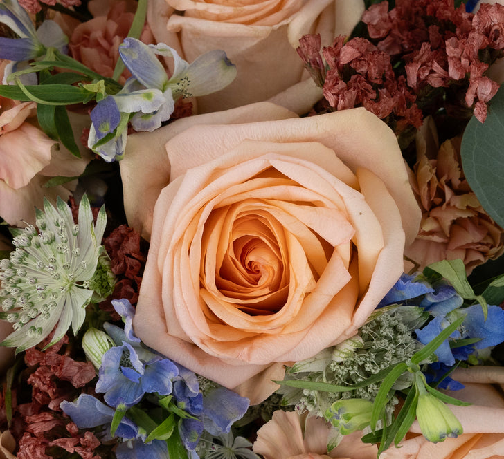 Wild And Rustic Flower Bouquet Stem - Image