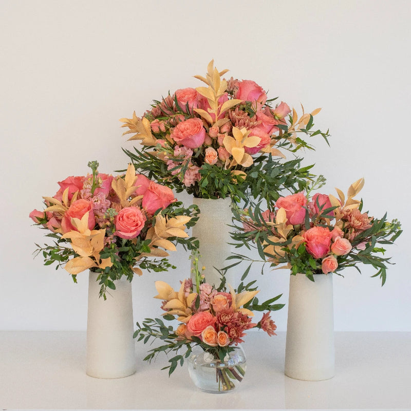 Wild Peach Flower Centerpieces Hand - Image