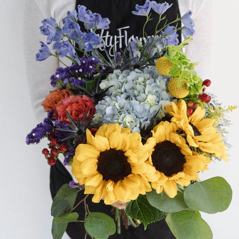 Wildflower Bulk Centerpiece Apron - Image