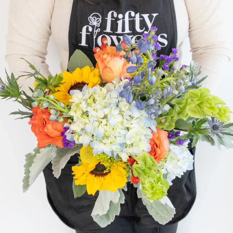 Wildflower Bulk Diy Flower Kit Apron - Image