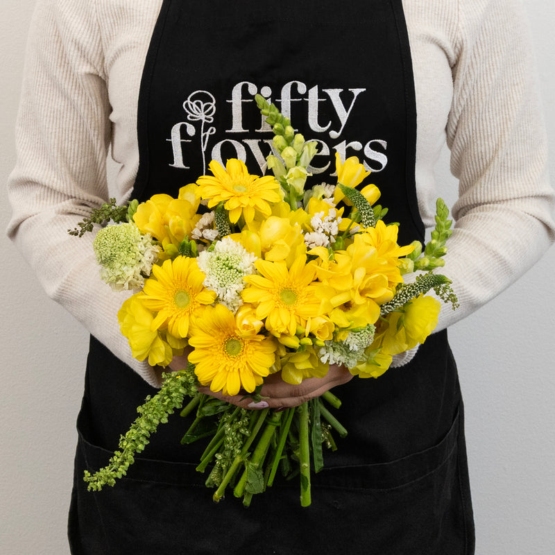 Yellow And White Sunshine Textured Diy Flower Kit Apron - Image
