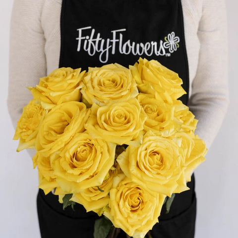Yellow Stardust Roses Apron - Image