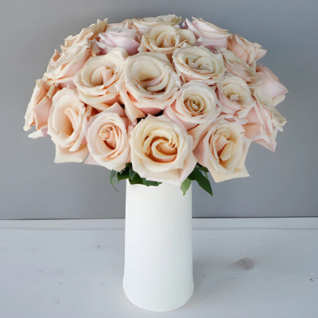 Buy Wholesale Pink Wink Blush Rose in Bulk - FiftyFlowers