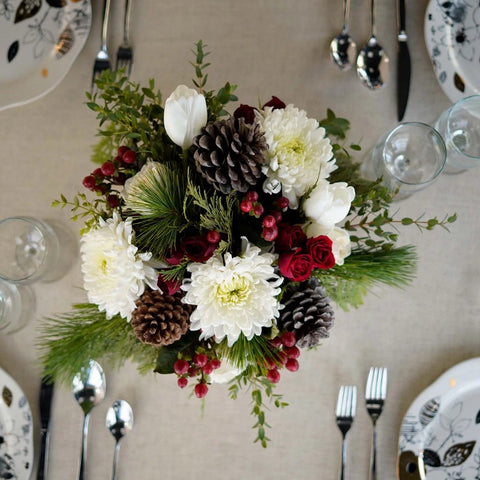 Christmas Tablescape Flower Arrangement