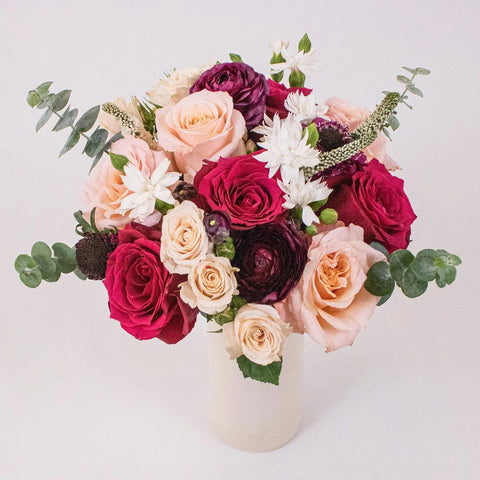 Garden Love Rose Bouquet in Vase
