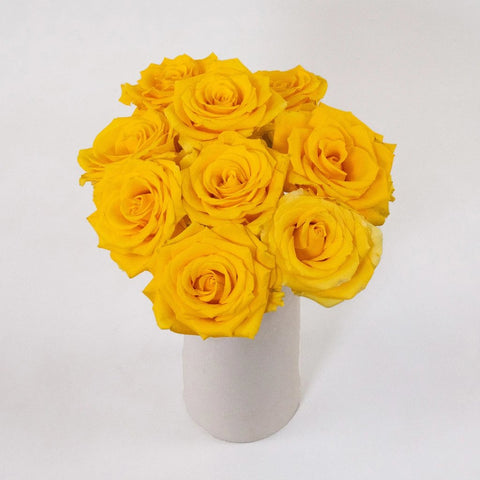 Gold Strike Yellow Rose Flower Bunch in Vase