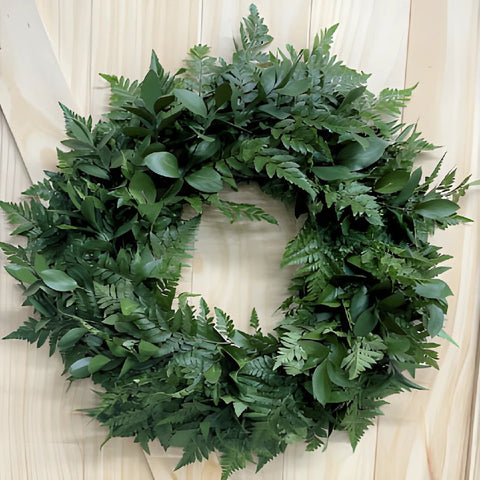 Hey Pixie Greenery wreath close up