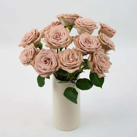 Mocca Mauve Rose Flower Bunch in Vase