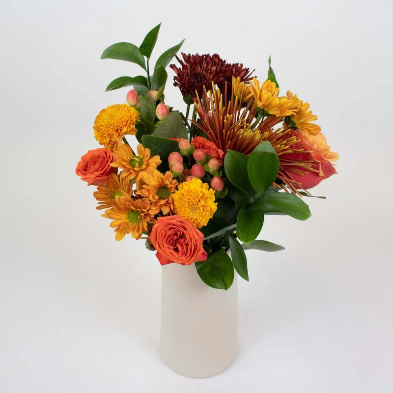 Orange Flower Centerpiece Bunch in Vase