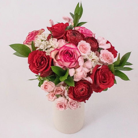 Sweet Pink Flower Bouquet in Vase