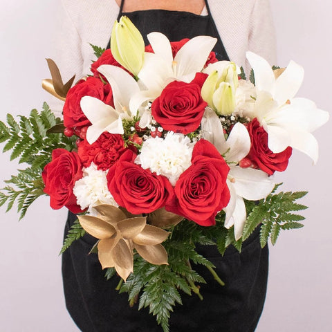 Be Merry Red Rose Flower Arrangement
