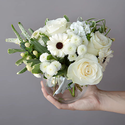 White Flower Arrangements Wholesale