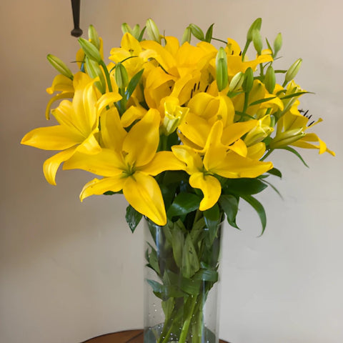 Classic Mothers Day Lillies